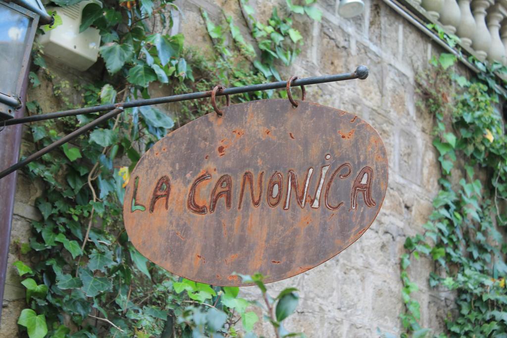 ホテル La Canonica Dei Fiori - Anna Fendi Country House ロンチリオーネ エクステリア 写真