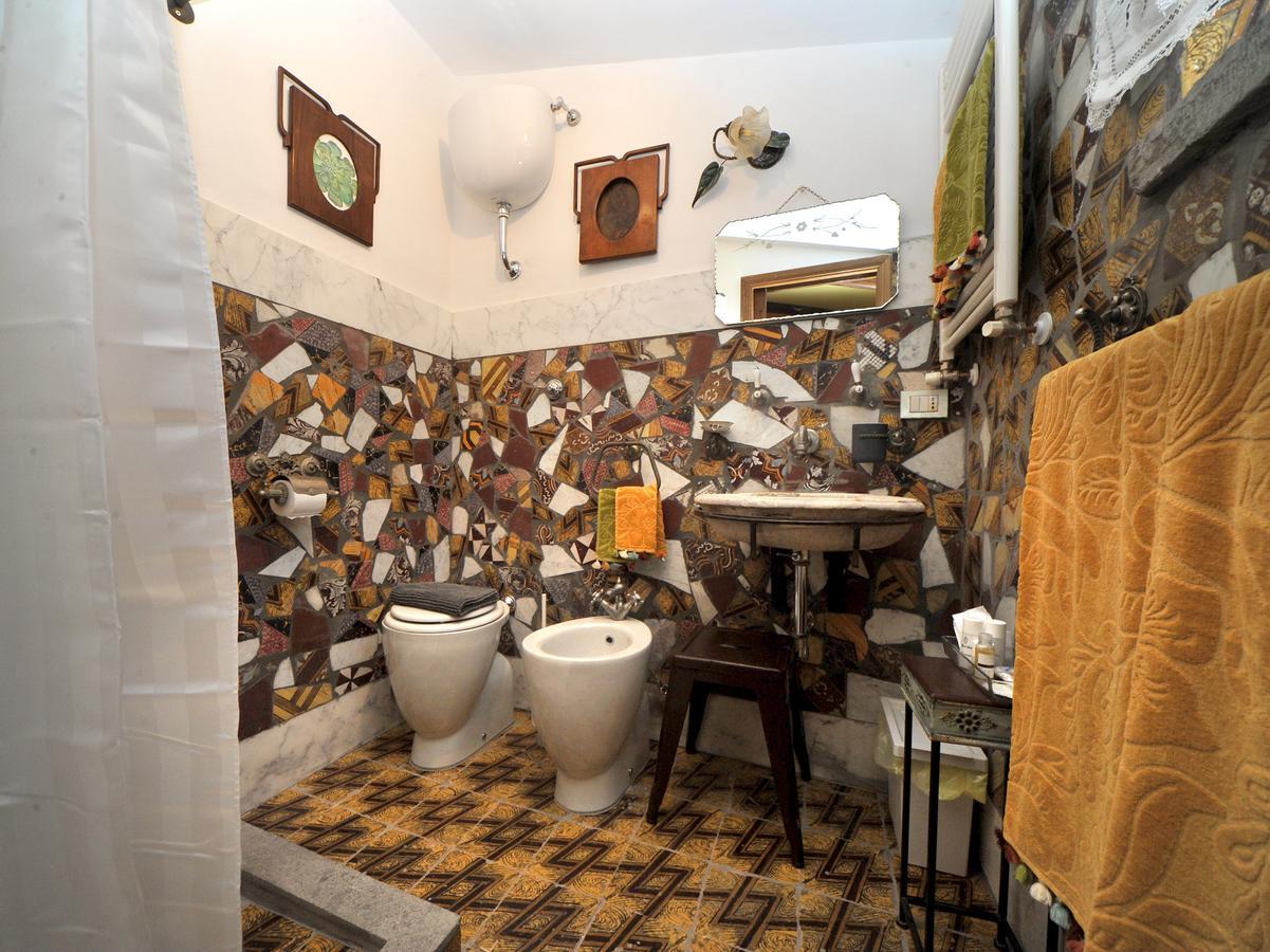ホテル La Canonica Dei Fiori - Anna Fendi Country House ロンチリオーネ エクステリア 写真